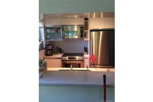 1057 15th St, Miami Beach, FL 33139, Sold 09/30/16