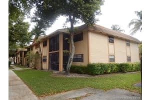 18845 NW 62nd Ave, Hialeah, FL 33015, Sold 11/02/16