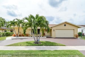 6491 NW 90th Ave, Tamarac, FL 33321, Sold 05/27/16