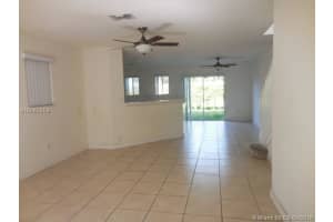 7375 NW 173rd Dr, Hialeah, FL 33015, Sold 09/29/16