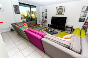 1800 Collins Ave #11b, Miami Beach, FL 33139, Sold 09/05/16