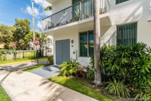 2146 Van Buren St, Hollywood, FL 33020, Sold 07/12/16