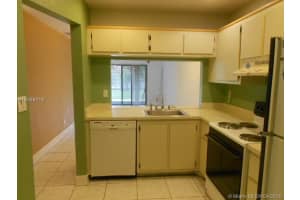 5290 Gate Lake Rd, Tamarac, FL 33319, Sold 07/11/16