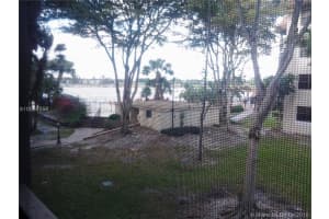 481 Ives Dairy Rd, Miami, FL 33179, Sold 08/12/16