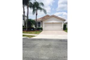 11885 SW 7th St, Pembroke Pines, FL 33025, Sold 07/22/16