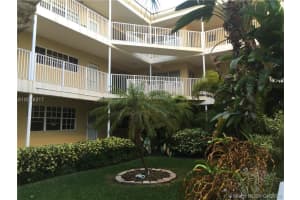 462 Golden Isles Dr, Hallandale Beach, FL 33009, Sold 09/27/16