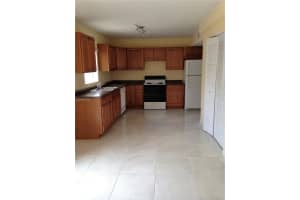 1066 SE 13th Ave, Homestead, FL 33035, Sold 09/30/16