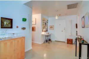 5255 Collins Ave #8d, Miami, FL 33140, Sold 03/24/17