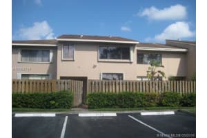 5074 S University Dr, Davie, FL 33328, Sold 06/30/16