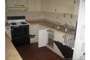 5074 S University Dr, Davie, FL 33328, Sold 06/30/16