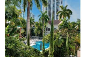 19569 NE 36th Pl, Aventura, FL 33180, Sold 06/27/17