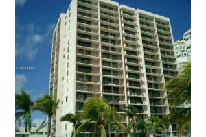 2625 Collins Ave, Miami, FL 33140, Sold 02/24/17