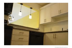 15205 NE 6th Ave APT D206, Miami, FL 33162, Sold 11/30/16