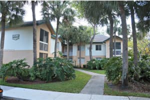 9933 Westview Dr, Coral Springs, FL 33076, Sold 05/31/16