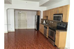 101 E Flagler St, Miami, FL 33131, Sold 09/16/16