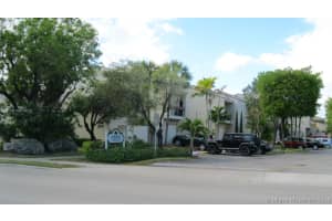 9167 Fontainebleau Blvd, Miami, FL 33172, Sold 07/29/16