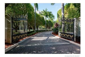 3201 NE 183rd St, Aventura, FL 33160, Sold 12/09/21