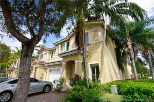 5703 NW 112th Pl, Doral, FL 33178, Sold 09/29/16