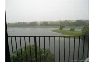 9688 Fontainebleau Blvd, Miami, FL 33172, Sold 09/28/16