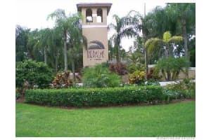 350 Palm Cir W, Pembroke Pines, FL 33025, Sold 06/17/16