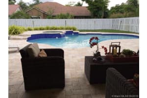 1049 Laguna Springs Dr, Weston, FL 33326, Sold 10/21/16