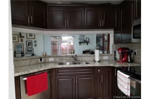 5316 NW 89th Ave, Sunrise, FL 33351, Sold 06/16/16