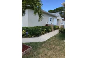 218 E Riverbend Dr, Sunrise, FL 33326, Sold 07/05/16