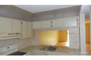 9231 NW 1st St, Pembroke Pines, FL 33024, Sold 07/14/16
