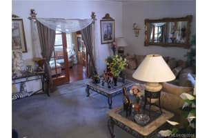 2028 SW 106th Ct, Miami, FL 33165, Sold 09/06/16