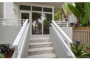 619 Meridian Ave, Miami Beach, FL 33139, Sold 07/01/16