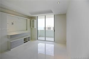 185 SE 14th Terrace, Miami, FL 33131, Sold 10/04/16