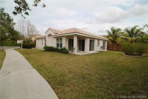 7502 SW 165th Ct, Miami, FL 33193, Sold 09/08/16