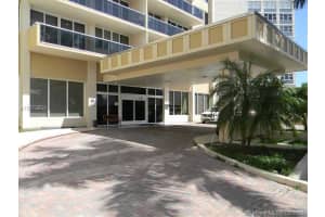 3140 S Ocean Dr, Hallandale Beach, FL 33009, Sold 08/08/16