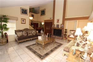 15024 SW 88th Ln, Miami, FL 33196, Sold 11/09/16