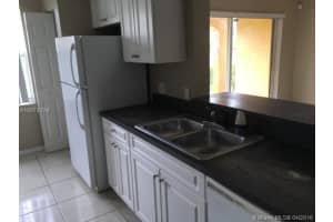 9610 NW 2nd St, Pembroke Pines, FL 33024, Sold 04/06/17