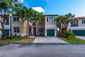 8321 NW 144th Terrace, Miami Lakes, FL 33016, Sold 06/13/16