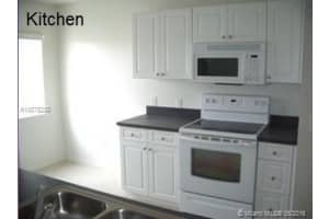 150 NW 96th Ave, Pembroke Pines, FL 33024, Sold 07/28/16