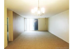 5825 Collins Ave #15h, Miami Beach, FL 33140, Sold 08/01/16
