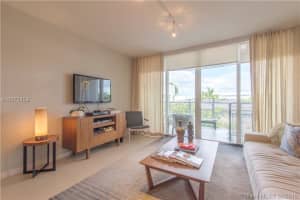 2155 Washington Ct, Miami Beach, FL 33139, Sold 08/26/16