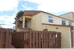 15401 SW 81st Cir Ln, Miami, FL 33193, Sold 06/17/16