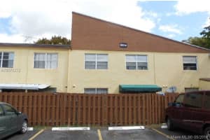 15401 SW 81st Cir Ln, Miami, FL 33193, Sold 06/17/16