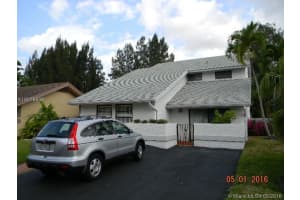 8371 SW 39th Ct, Davie, FL 33328, Sold 06/29/16