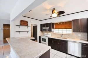 2515 NE 214th St, Miami, FL 33180, Sold 10/20/16