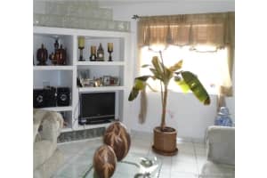 2200 W 74th St, Hialeah, FL 33016, Sold 07/01/16