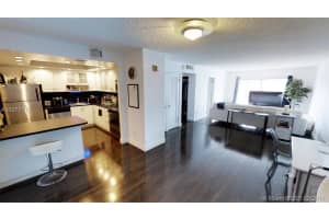 1450 Lincoln Rd, Miami Beach, FL 33139, Sold 03/24/17