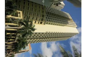 170 SE 14th St, Miami, FL 33131, Sold 09/22/16