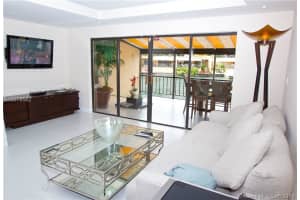 7241 Bedlington Rd, Hialeah, FL 33014, Sold 12/14/16
