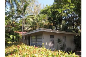 118 W 4th Ct, Miami Beach, FL 33139, Sold 09/28/16