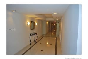 345 Ocean Dr, Miami Beach, FL 33139, Sold 01/20/17