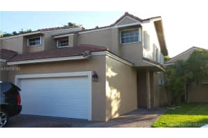 8285 NW 191st Ln #44b, Hialeah, FL 33015, Sold 07/29/16